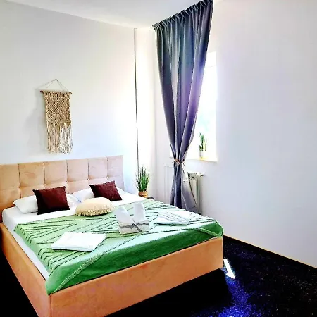 Complex Arges - Garden & Retreat 2*