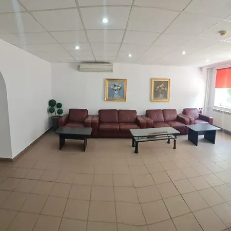 Hotel Complex Arges - Garden&retreat 2*