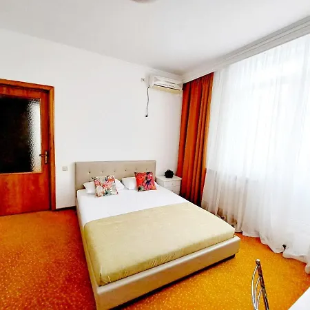 Complex Arges - Garden & Retreat