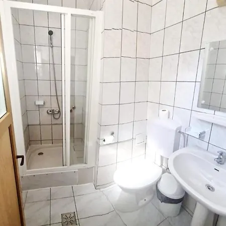 Complex Arges - Garden & Retreat 2*