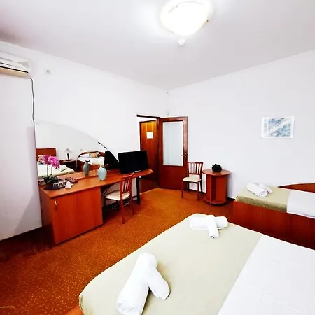 Complex Arges - Garden&retreat Hotel 2*