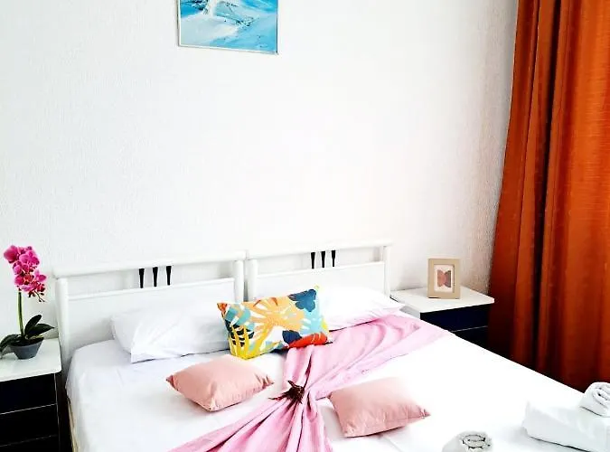 Complex Arges - Garden & Retreat