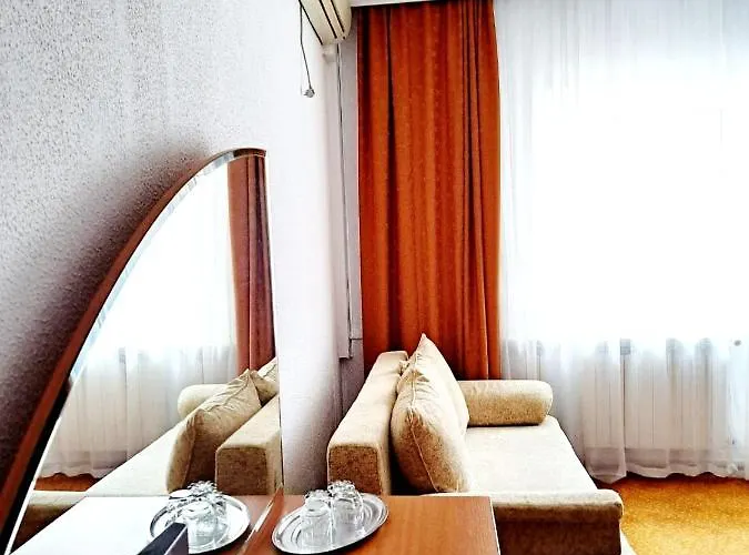 Complex Arges - Garden & Retreat